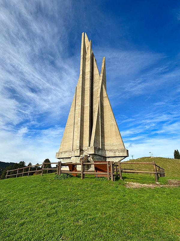 monumento milite ignoto monte corno