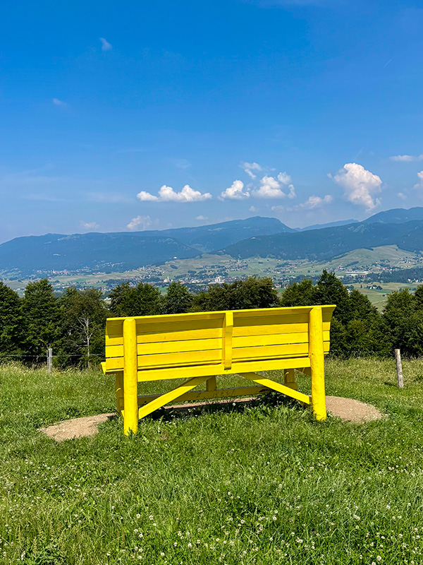 panchina gialla cima ekar asiago